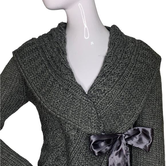 Twenty One Chunky Sweater Gray Satin Ribbon Side Tie Size S - Picture 2 of 9